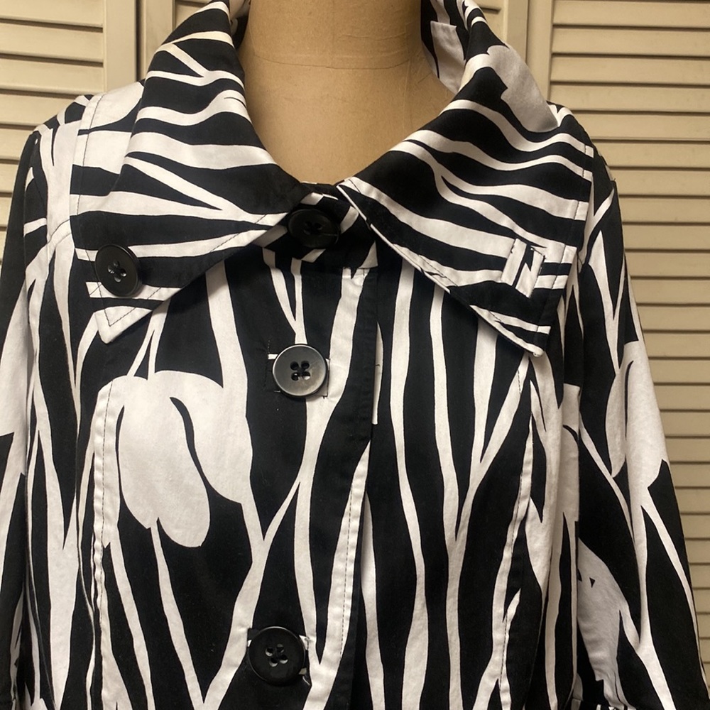 Attention Jacket - image 2